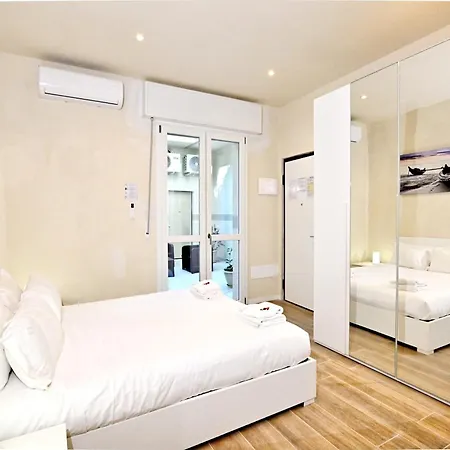 בית הארחה Loft פיאצ'נצה