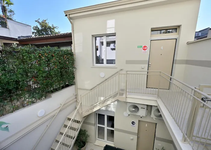 בית הארחה Loft פיאצ'נצה